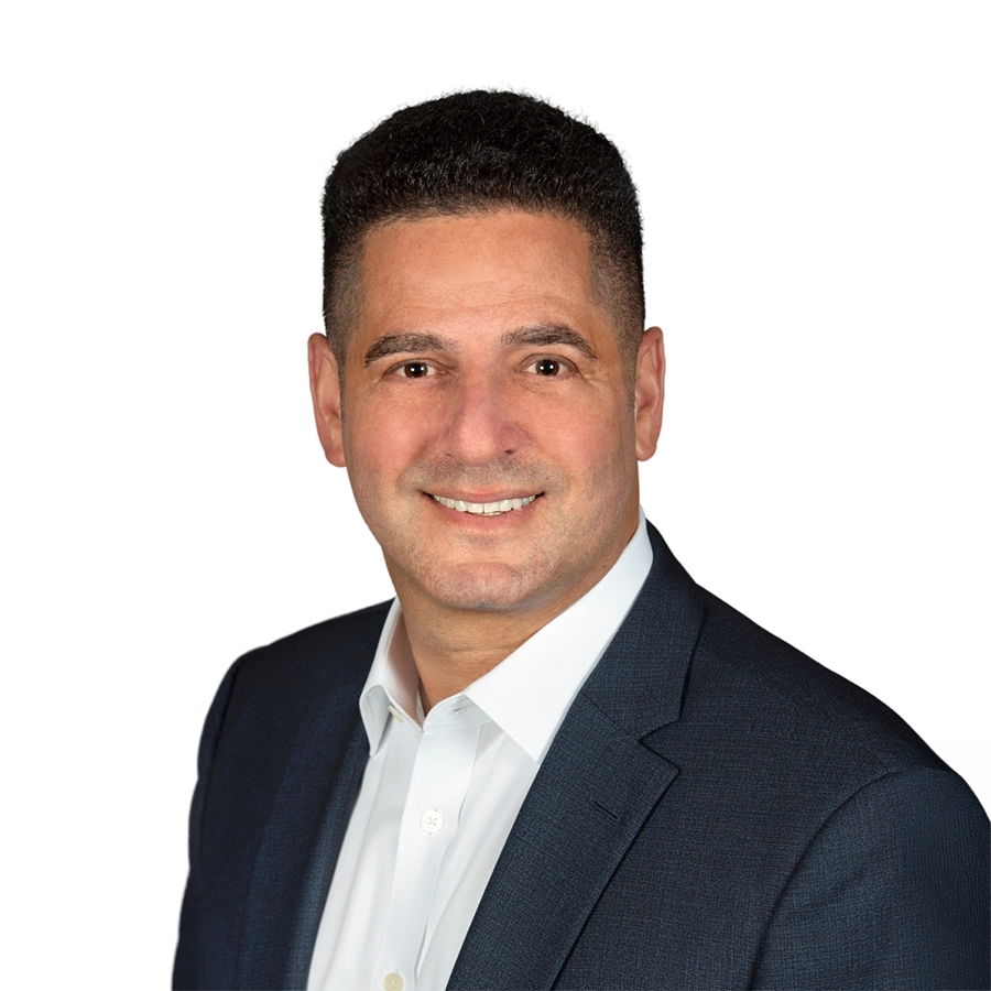 Tal Rosenberg headshot
